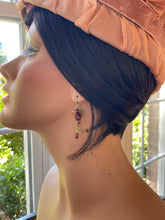 Carica l'immagine nel visualizzatore di Gallery, Spessartite Garnet Cluster Earrings