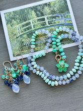 Carica l'immagine nel visualizzatore di Gallery, Chalcedony Briolette Earrings Symphony in Green