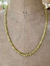 Charger l&#39;image dans la galerie, 14k Grossular Garnet Necklace