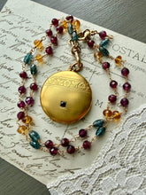 Load image into Gallery viewer, Antique Jugendstil Style Locket
