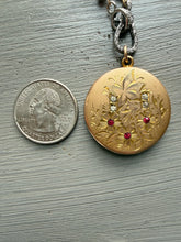 Load image into Gallery viewer, Vintage RBM Atrice Locket