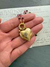 Load image into Gallery viewer, Vintage Heart Locket