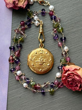 Load image into Gallery viewer, French Antique Flower Basket Locket