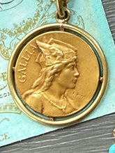 Charger l&#39;image dans la galerie, Antique French Gallia Medal