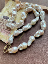 Cargar imagen en el visor de la galería, 14k Baroque Pearl Silk Necklace