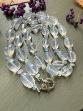 Load image into Gallery viewer, Lavender Quartz Nugget Necklace