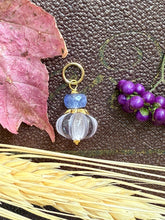 Load image into Gallery viewer, 18k Carved Pumpkin Charms