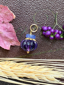 18k Carved Pumpkin Charms