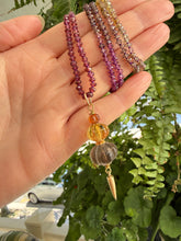 Cargar imagen en el visor de la galería, Multi Garnet Necklace with Carved Pumpkin Pendant