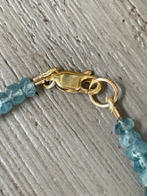 Cargar imagen en el visor de la galería, Teal Kyanite and Morganite Skinny Stack Bracelet