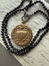 Load image into Gallery viewer, Vintage Paste Locket